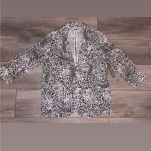 Multiples Size Medium Animal Print Black White Blazer Long Sleeved New W/ Tags